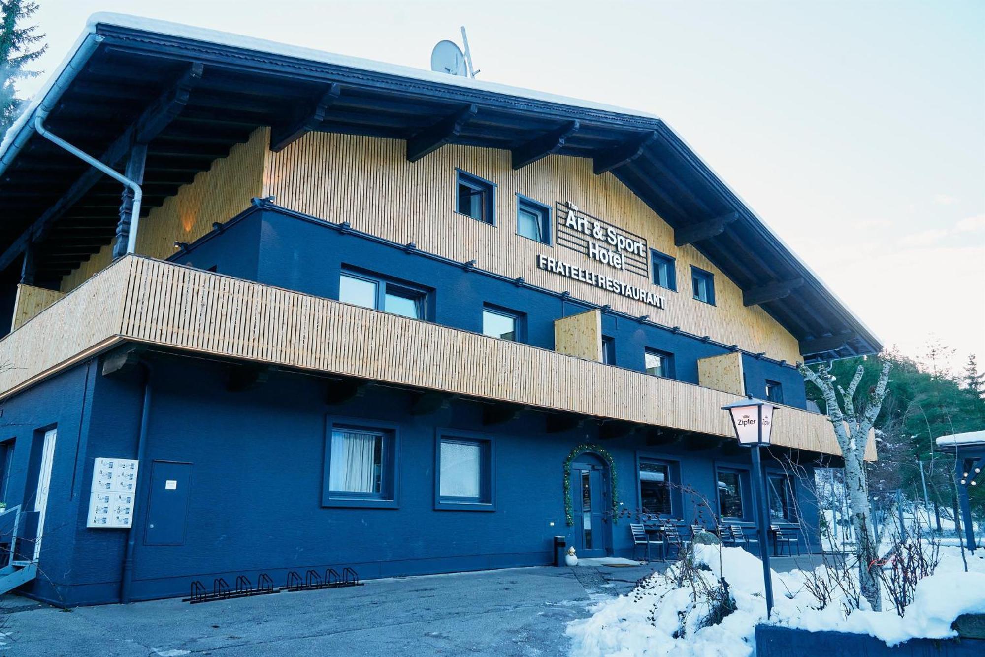 The Art And Sporthotel Innsbruck Exterior photo