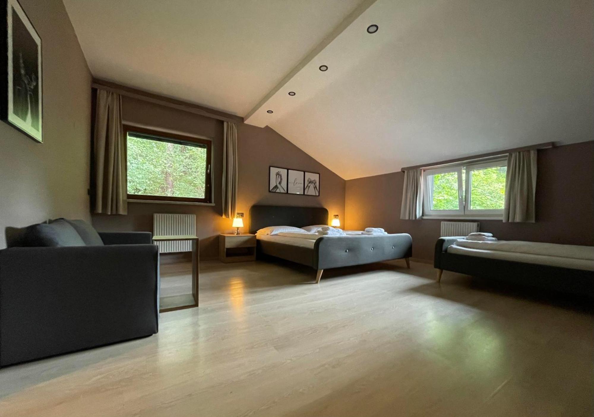 The Art And Sporthotel Innsbruck Exterior photo
